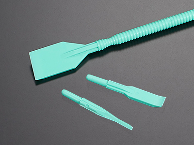 獨(dú)特的雙功能設(shè)計(jì)，另一端配備“刮刀型”結(jié)構(gòu)提供無(wú)死角處理